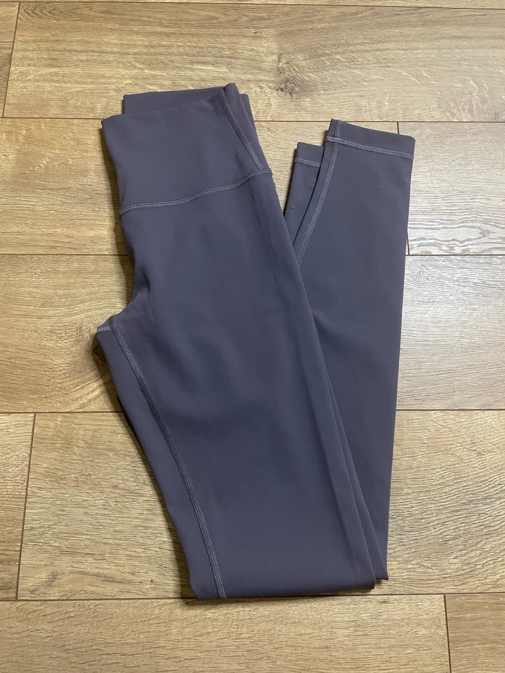 Lululemon Wunder Under High Rise Leggings 28", Size 4- in solid charcoal gray - Picture 10 of 10